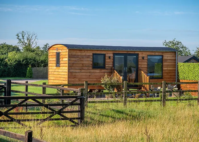 Abberley Shepherds Hut - Ockeridge Rural Retreats