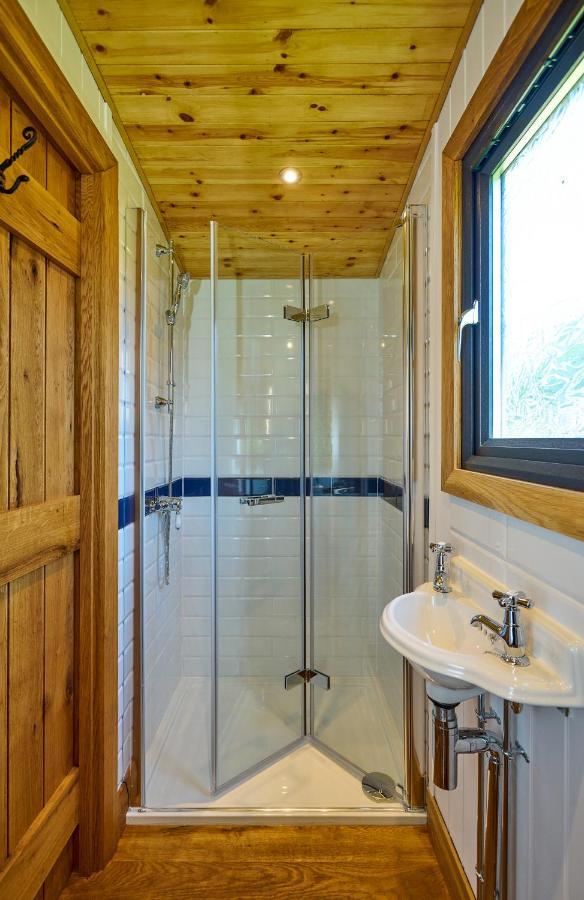 Abberley Shepherds Hut - Ockeridge Rural Retreats *
