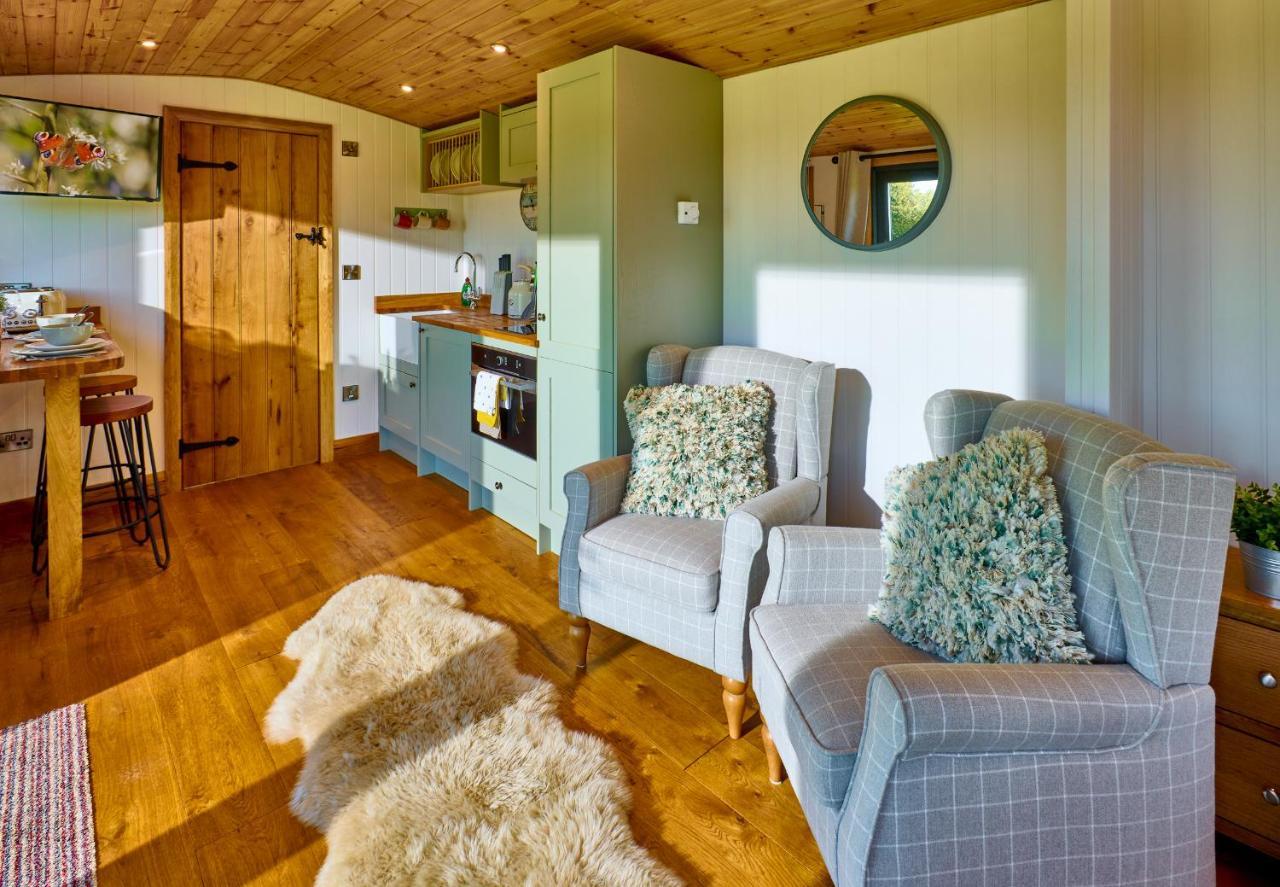Abberley Shepherds Hut - Ockeridge Rural Retreats