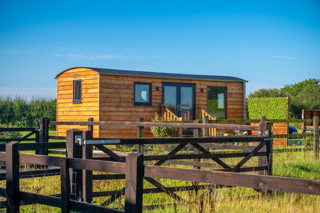 Abberley Shepherds Hut - Ockeridge Rural Retreats Campsite