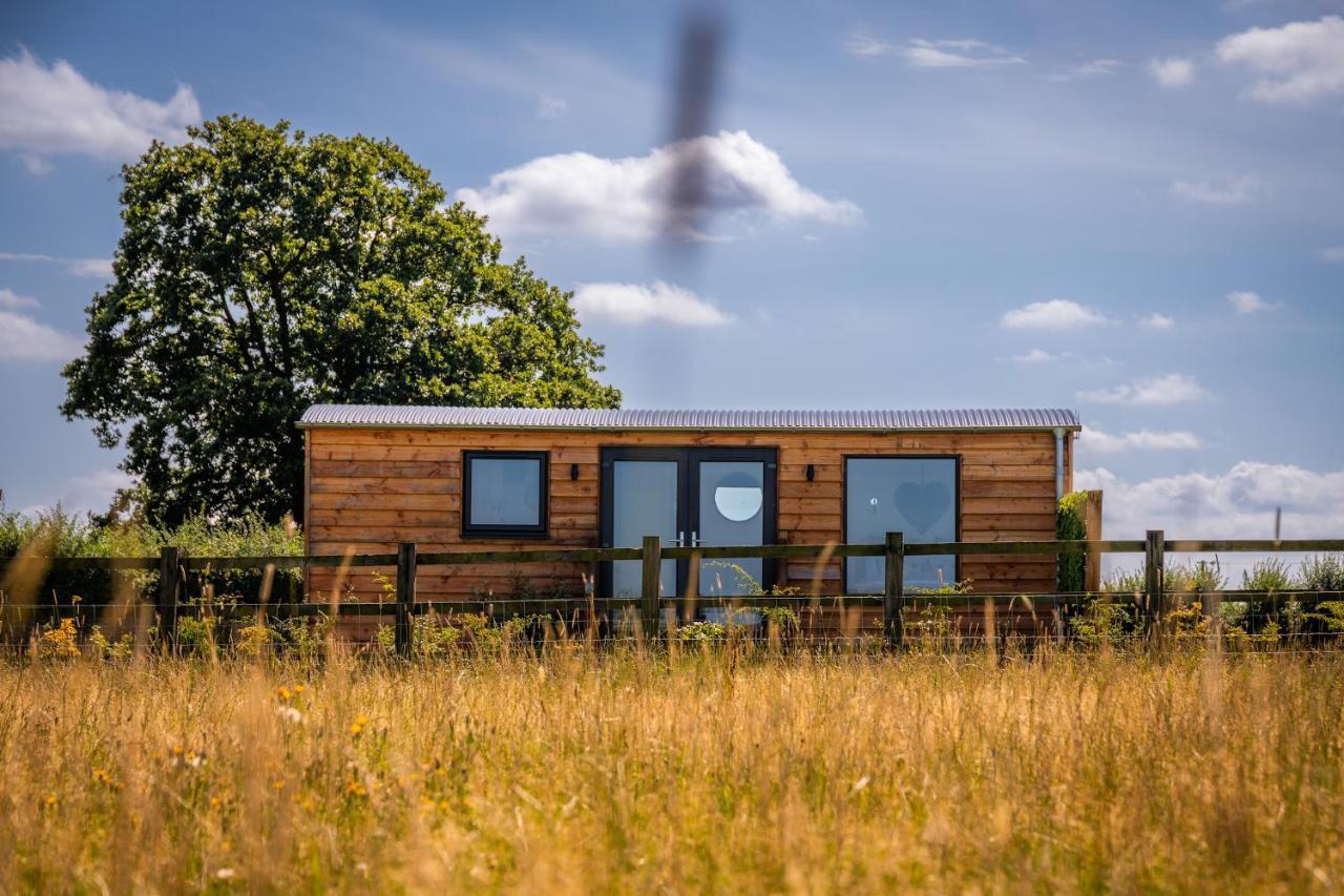 Abberley Shepherds Hut - Ockeridge Rural Retreats Campsite *