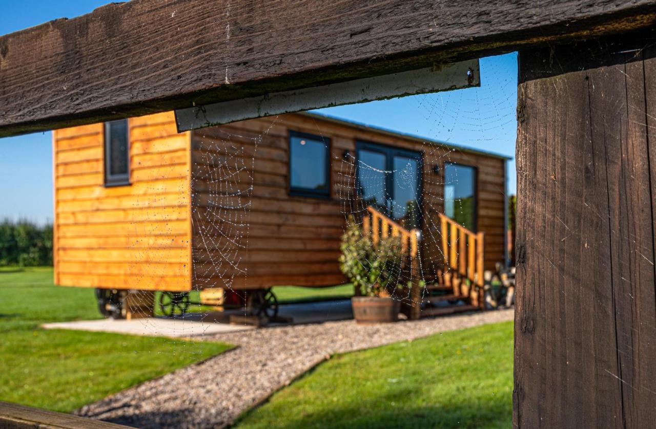 Abberley Shepherds Hut - Ockeridge Rural Retreats Campsite