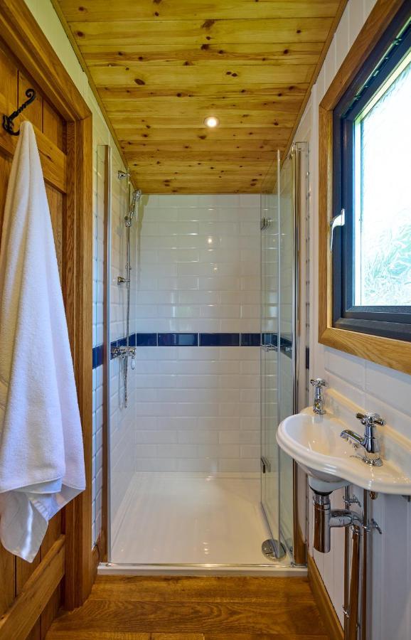 Abberley Shepherds Hut - Ockeridge Rural Retreats Campsite *